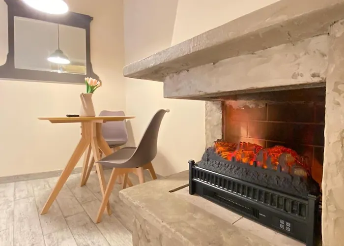 Tiziano\'S House San Pietro Station